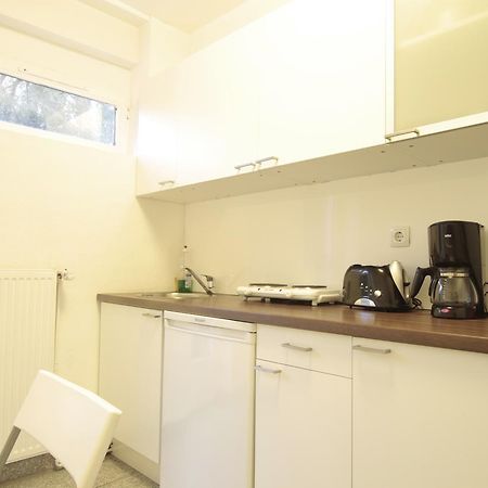 Bedpark Altona Pension Hamburg-Harburg Exteriör bild