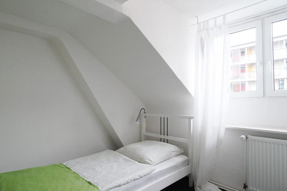 Bedpark Altona Pension Hamburg-Harburg Exteriör bild